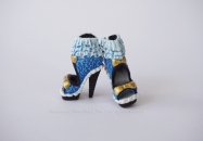 Blondie Lockers - Enchanted Picnic boots full repaint